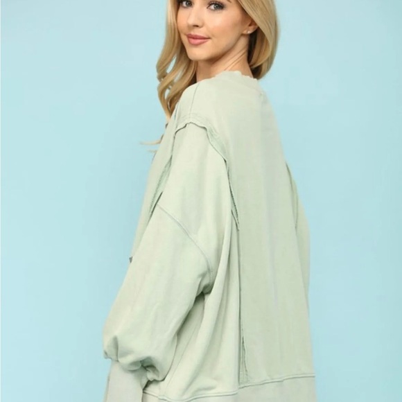 Blue Velvet Mint Green Starstruck Sweatshirt - Picture 4 of 5